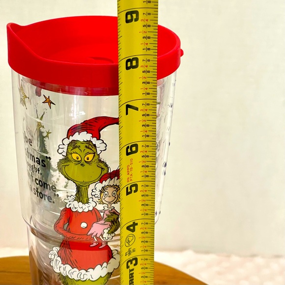 Tervis Dr. Seuss Grinch/Cindy Lou Tumbler
Cindy Lou 16oz - Picture 8 of 10